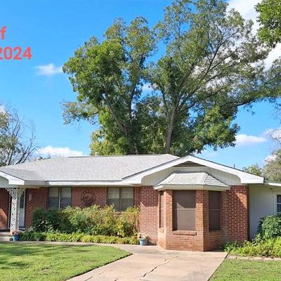 602 West St, Hico, TX 76457