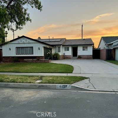 6627 Whitman Ave, Van Nuys, CA 91406