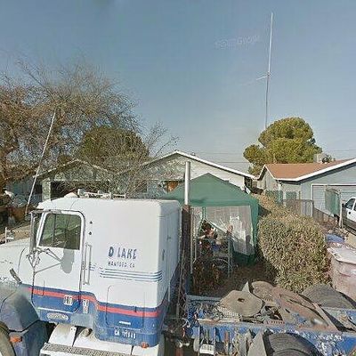 10120 Haven Ln, Hanford, CA 93230