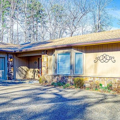 13 Narvaez Ln, Hot Springs Village, AR 71909