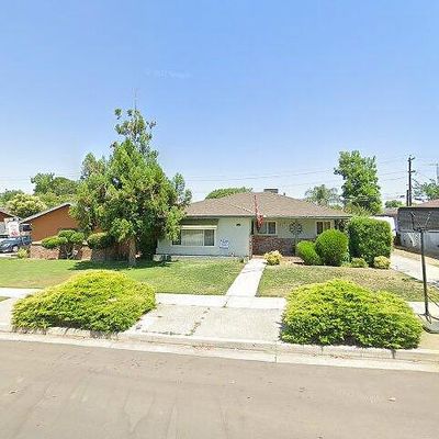 1842 W Garland Ave, Fresno, CA 93705