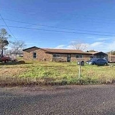 1510 Avenue K, Danbury, TX 77534