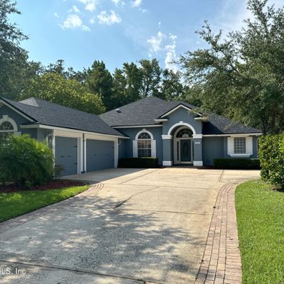 2360 Country Side Dr, Fleming Island, FL 32003