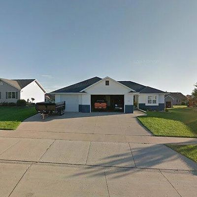 2041 Foxland St, Kaukauna, WI 54130