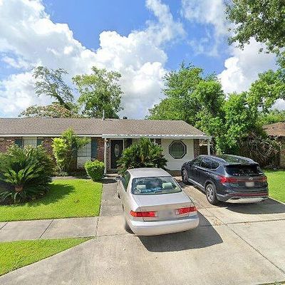 2705 Victoria Dr, Marrero, LA 70072