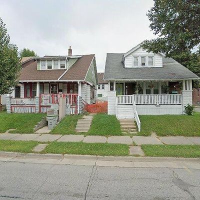 2506 W Locust St, Milwaukee, WI 53206