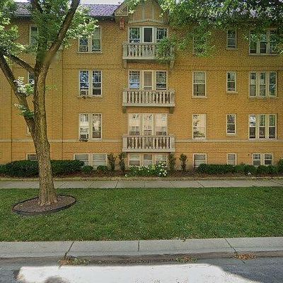 341 S Humphrey Ave #3, Oak Park, IL 60302