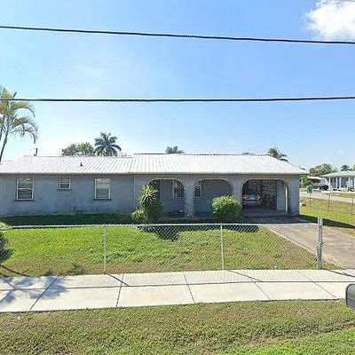 395 Sw 1 St St, South Bay, FL 33493