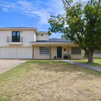 3236 Chatterton Dr, San Angelo, TX 76904