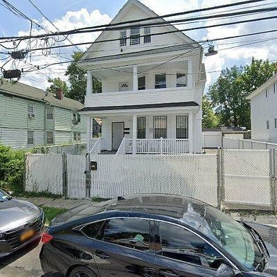 332 Hillside Ave, Staten Island, NY 10304