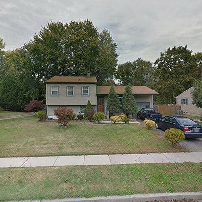 334 Justice Dr, Penns Grove, NJ 08069