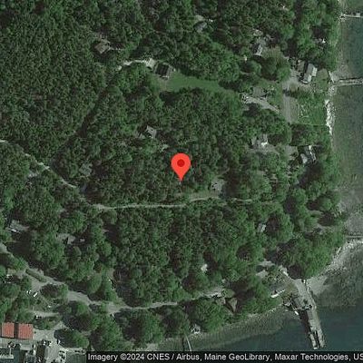 46 Spruce Ln, Tenants Harbor, ME 04860