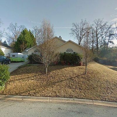 407 Golden Leaf Ln, Simpsonville, SC 29681