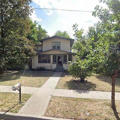 4203 Starr St, Lincoln, NE 68503