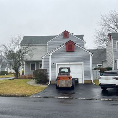 57 Turnberry Cir, Toms River, NJ 08753