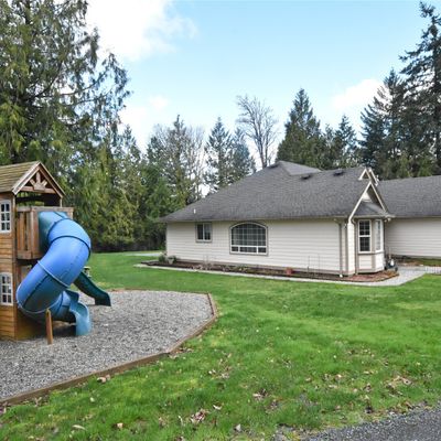 5857 Everson Goshen Rd, Bellingham, WA 98226