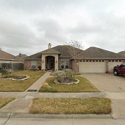 6110 Strasbourg Dr, Corpus Christi, TX 78414