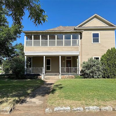 501 N Tackitt St, Seymour, TX 76380