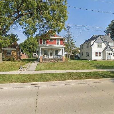 723 N Center St, Beaver Dam, WI 53916