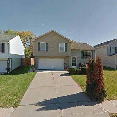 7869 Curtis Ave, Omaha, NE 68134