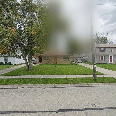 821 Marion Ave, South Milwaukee, WI 53172