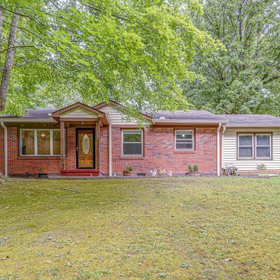 102 Robin Rd, Dickson, TN 37055