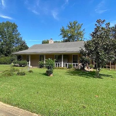 1022 R N Whitfield St, Florence, MS 39073