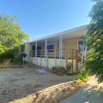 10282 Sahara Rd, Phelan, CA 92371