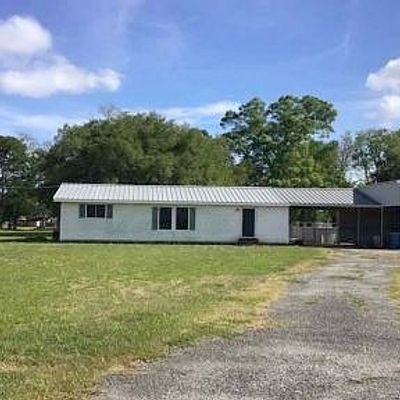 1039 Sherwood Dr, Breaux Bridge, LA 70517