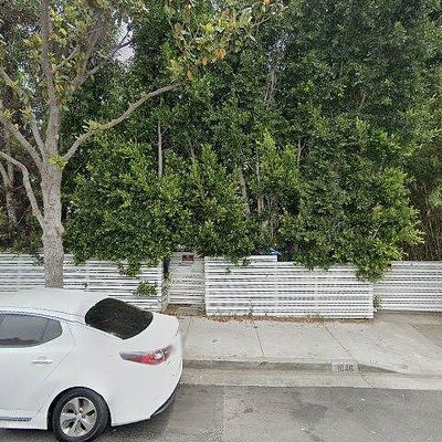 1046 N Genesee Ave, West Hollywood, CA 90046