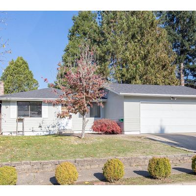 1083 56 Th Pl, Springfield, OR 97478