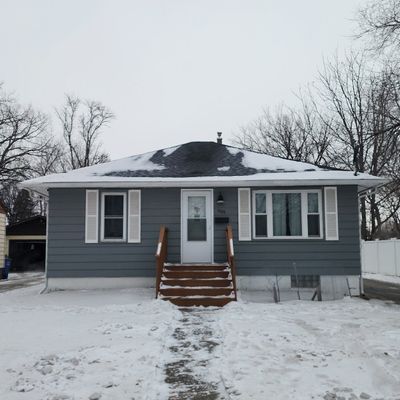 1105 12 Th St S, Moorhead, MN 56560