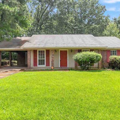 1207 Cherry Stone Cir, Clinton, MS 39056