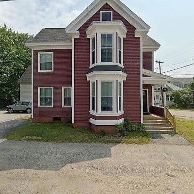 121 Wakefield St, Rochester, NH 03867