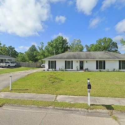 1213 Wisteria Ln, Long Beach, MS 39560