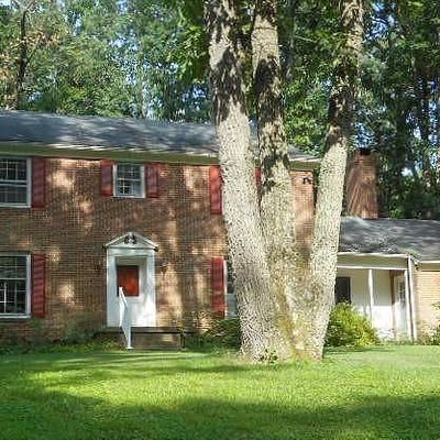 1240 Pinch Valley Rd, Westminster, MD 21158