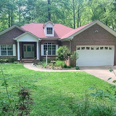 1241 36 Th Avenue Dr Ne, Hickory, NC 28601