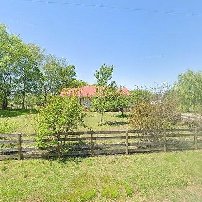 125 Junus Jackson Hollow Rd, Minor Hill, TN 38473