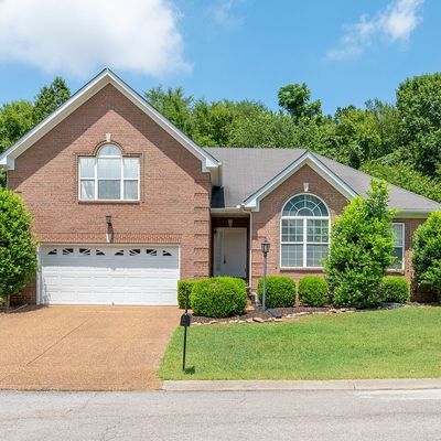 127 Walton Trce S, Hendersonville, TN 37075