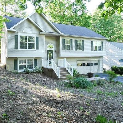 1303 Eastover Pkwy, Locust Grove, VA 22508