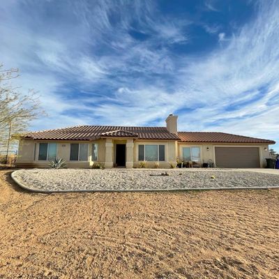 13161 Rancherias Rd, Apple Valley, CA 92308