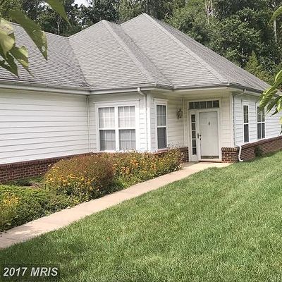 13212 Hedge Row Ct, Upper Marlboro, MD 20774