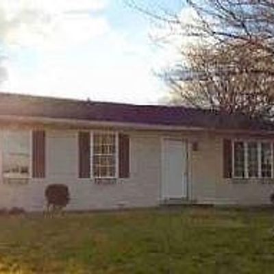 1337 Queen St, Palmyra, PA 17078