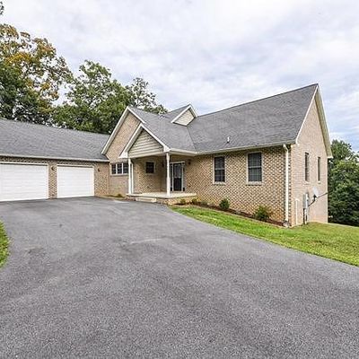 11219 Putman Rd, Thurmont, MD 21788