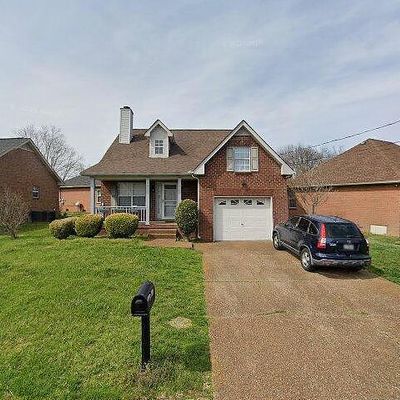 117 Oak Leaf Dr, Hendersonville, TN 37075