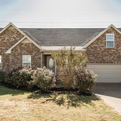 118 Beaver Creek Dr, Portland, TN 37148