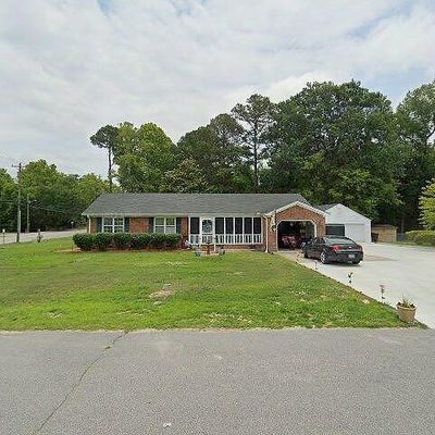 1203 Vance Dr, Tarboro, NC 27886