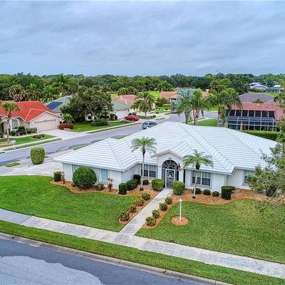 1551 Waterford Dr, Venice, FL 34292