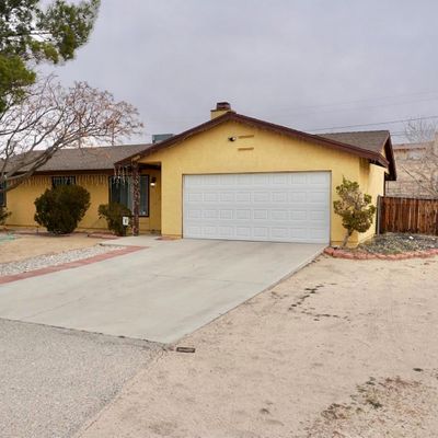 15849 Topango Rd, Victorville, CA 92394