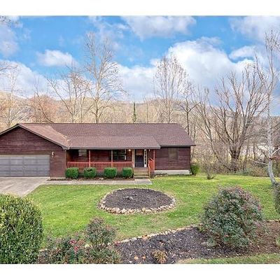 16 Camelfield Rd, Weaverville, NC 28787